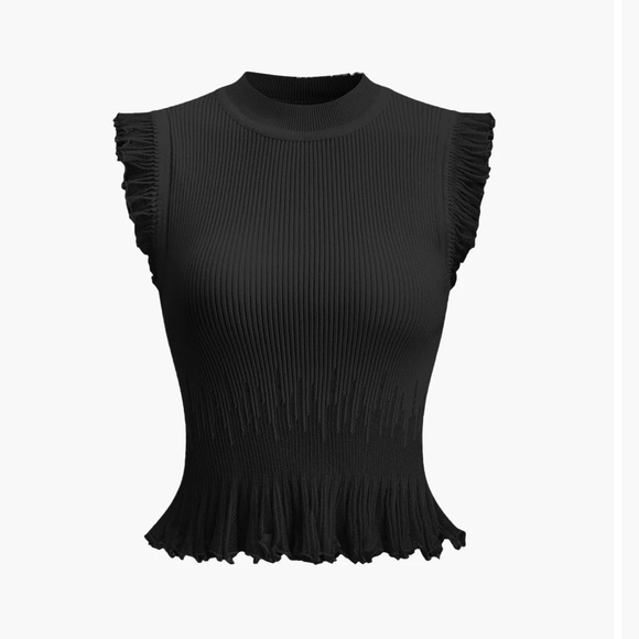 Commense Tops - Women’s viral black ripped Commense top